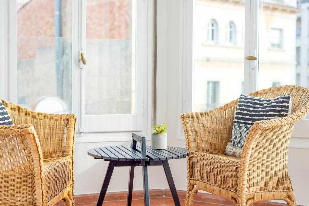 New Top Floor Apt With A Lot Of Light & Aircon Girona Exteriér fotografie