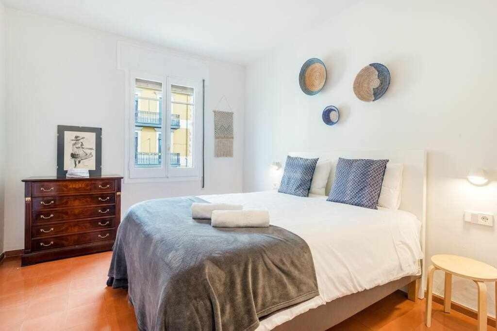 New Top Floor Apt With A Lot Of Light & Aircon Girona Exteriér fotografie