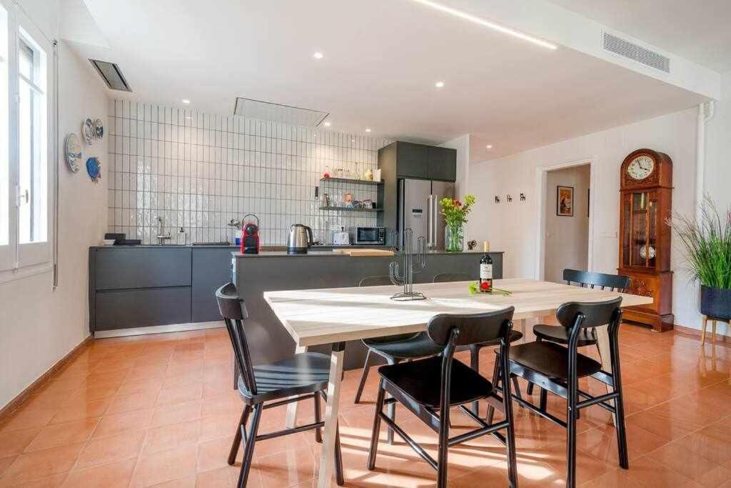 New Top Floor Apt With A Lot Of Light & Aircon Girona Exteriér fotografie